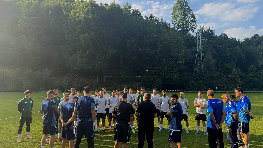 Yeşilyurtspor  Kartepe'de Yeni Sezon Mesaisine Başladı