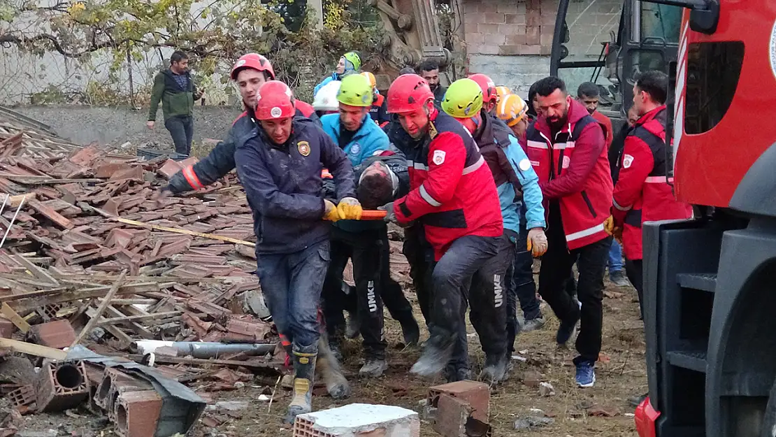 Yıkımda İhmaller mi Var? Operatör Yaralandı