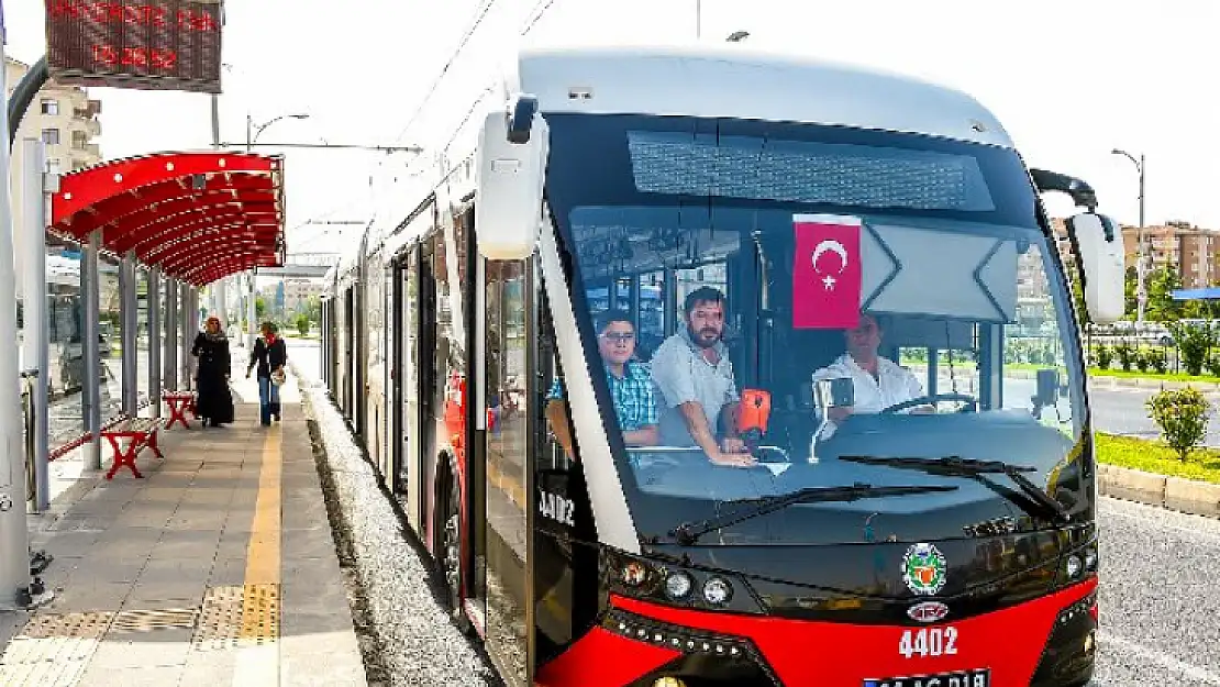 Yks'ye Girecek Öğrencilere Ulaşım Ücretsiz