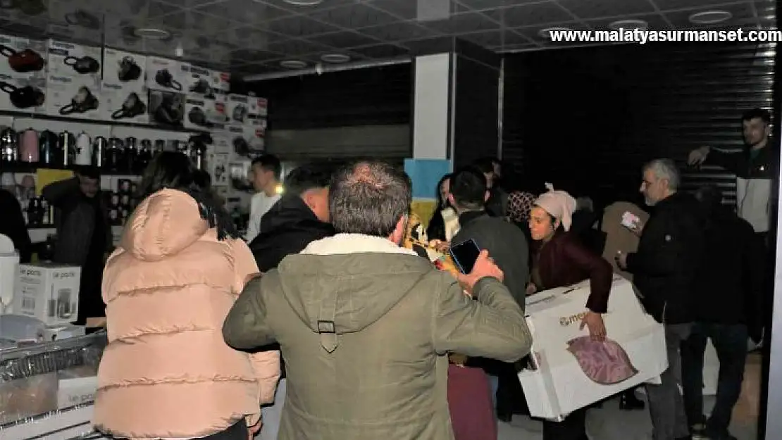 Yoğunluk olmasın diye gece kampanya başlattı, hayatının şokunu yaşadı