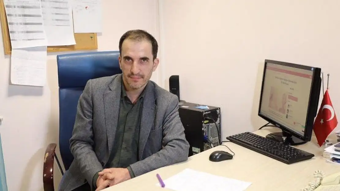 Yüksek sesli kulaklık kullanımı işitme kaybına neden olabilir