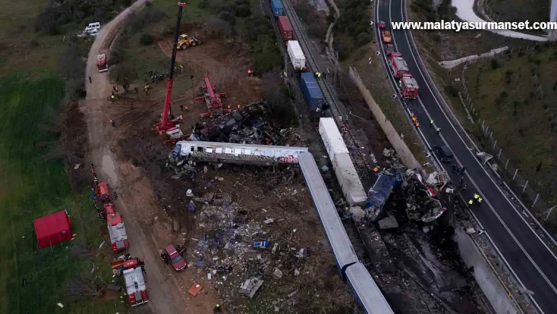 Yunanistan'daki tren kazası hakkında 228 sayfalık rapor yayınlandı