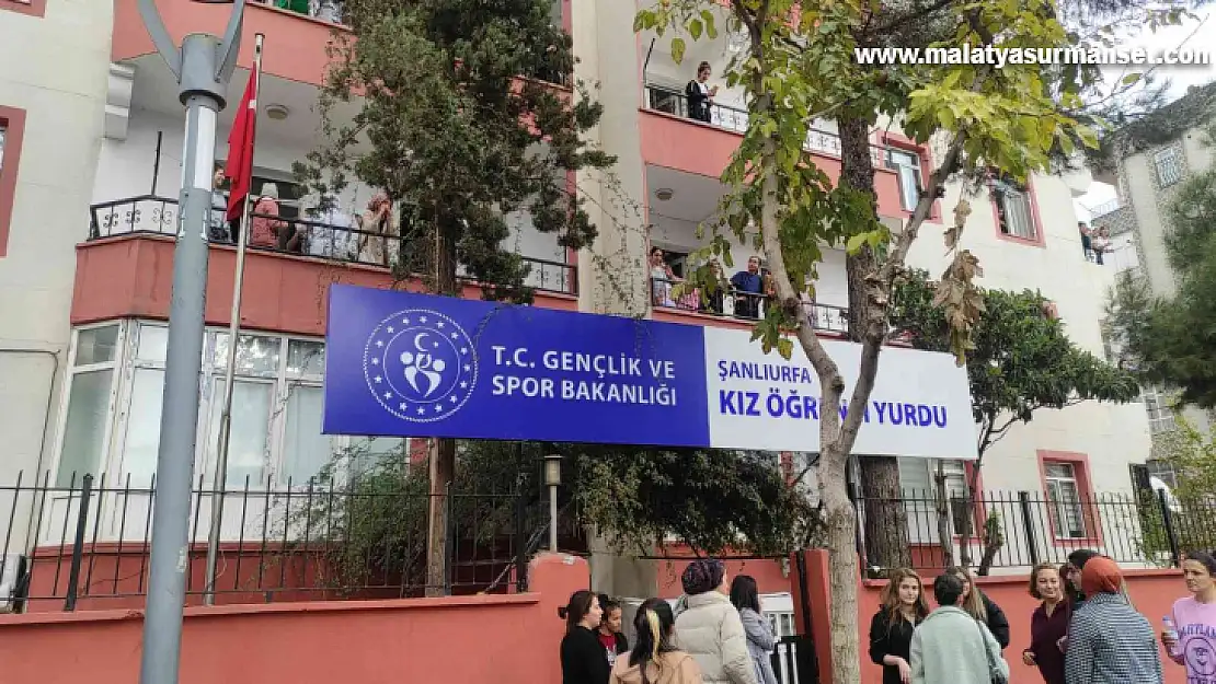 Yurtta nakil iddiası kız öğrencileri sokağa döktü