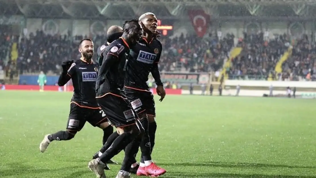 Ziraat Türkiye Kupası  Aytemiz Alanyaspor: 2 - Galatasaray: 0 