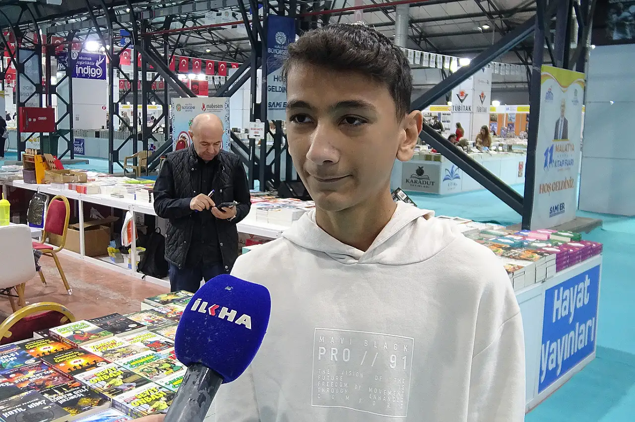 Kitap insanın dünyaya bakışını değiştirir