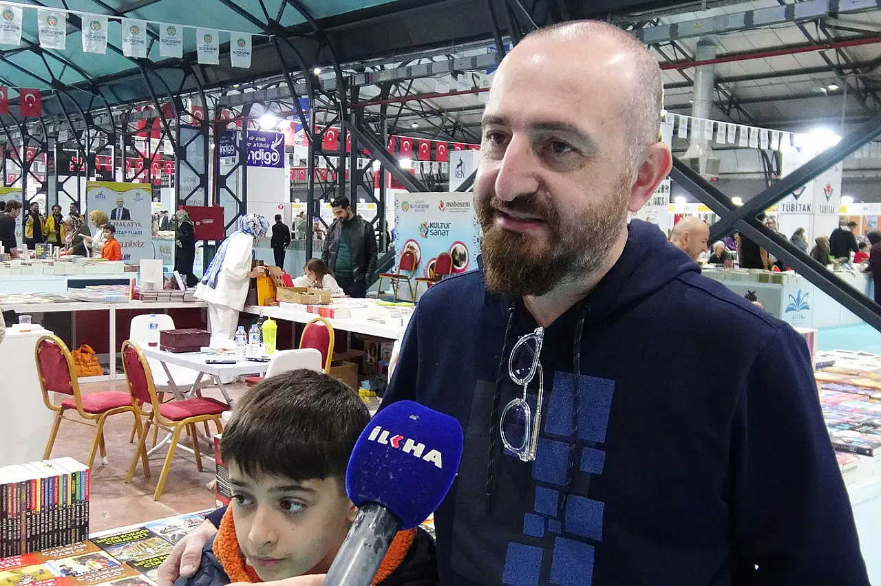 Kitap insanın dünyaya bakışını değiştirir