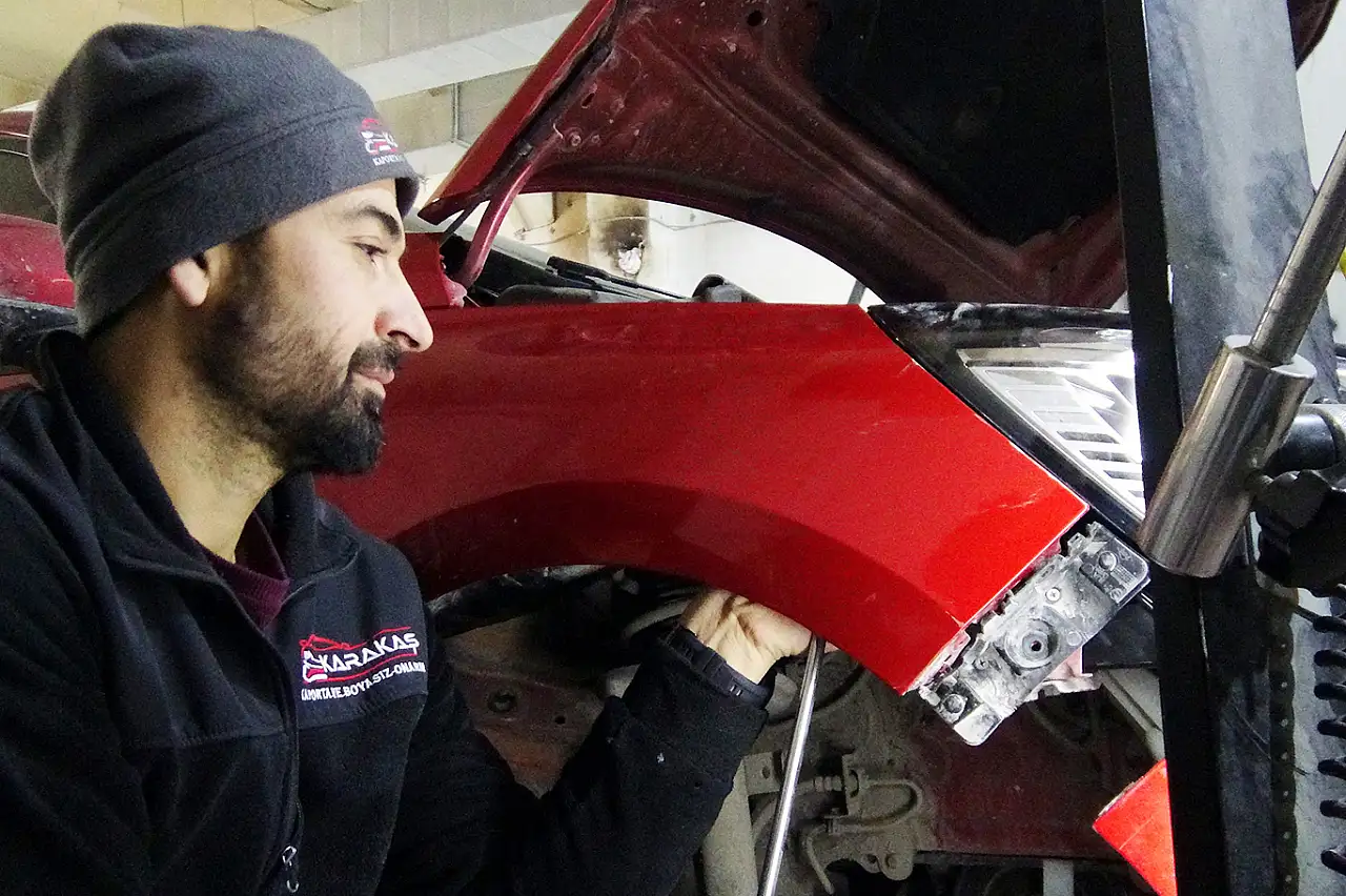 Yağışlar kazaları artırdı, kaportacılar taleplere yetişemiyor