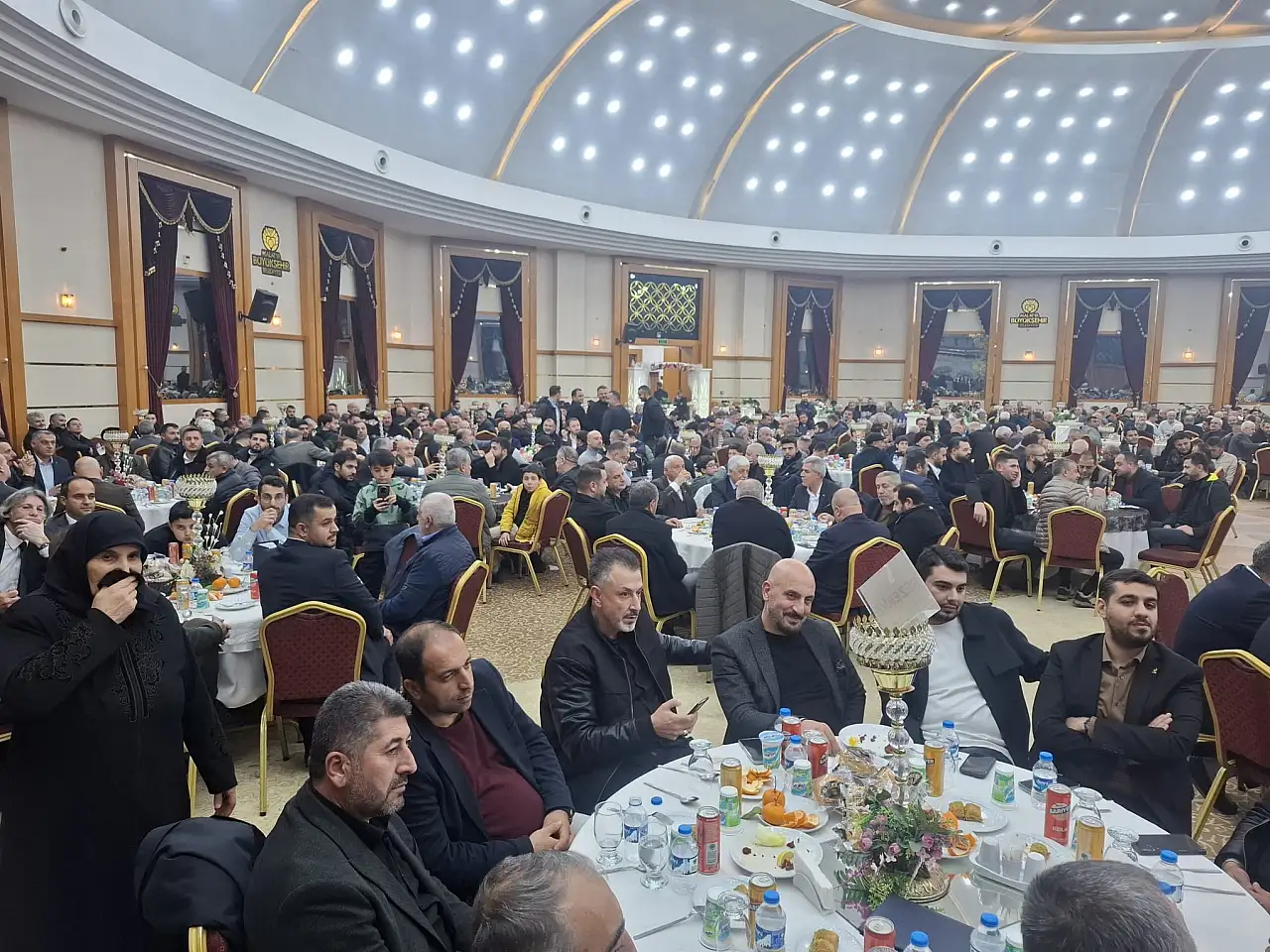 Kahtalı ve Ergün Ailelerinin Mutlu Gününde Malatya Protokolü Bir Araya Geldi