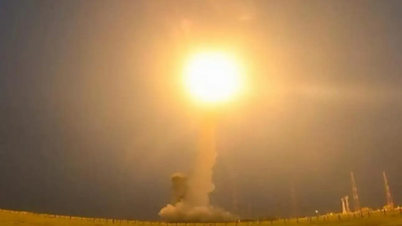 Rusya, Ukrayna'ya Oreşnik hipersonik füzesini fırlattı