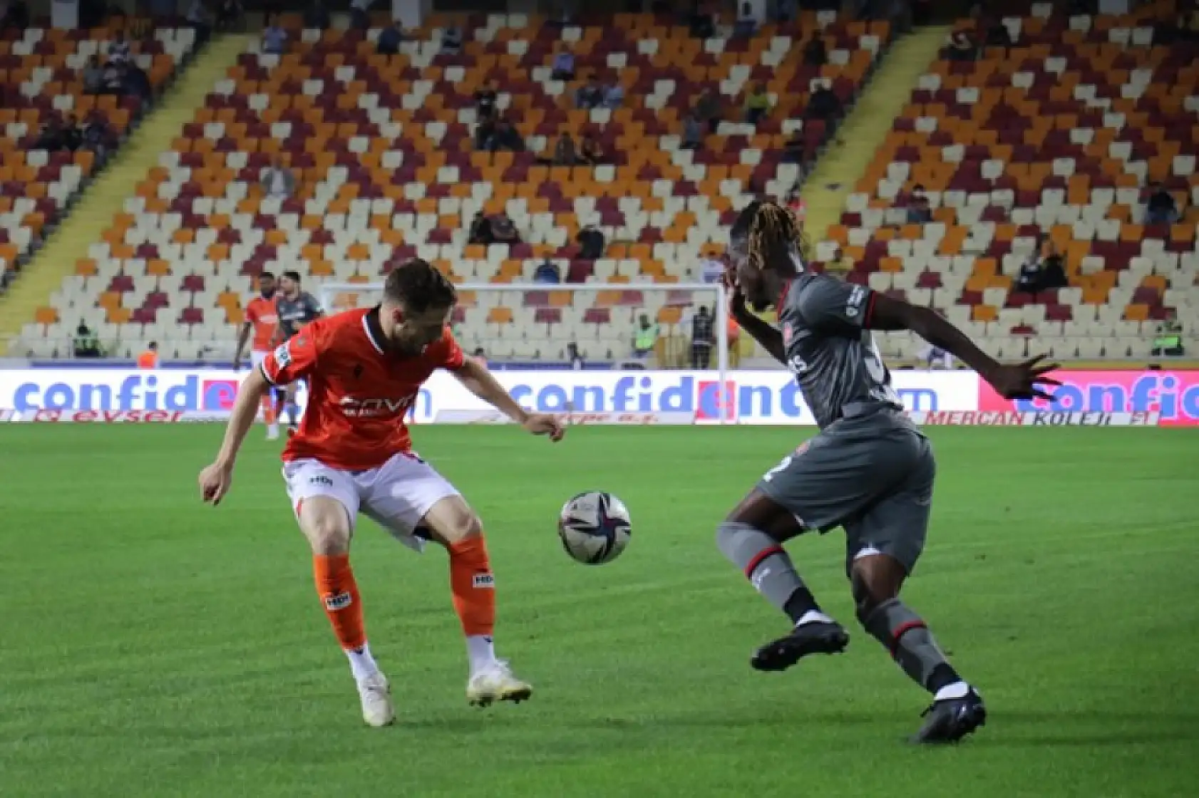 Fatih Karagümrük maçından Kareler