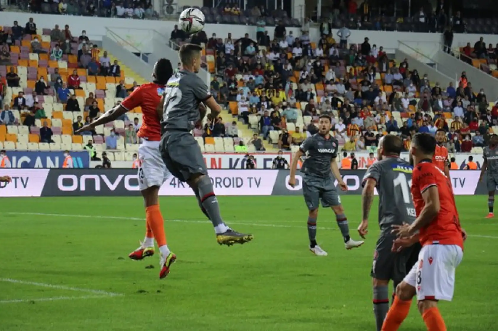 Fatih Karagümrük maçından Kareler