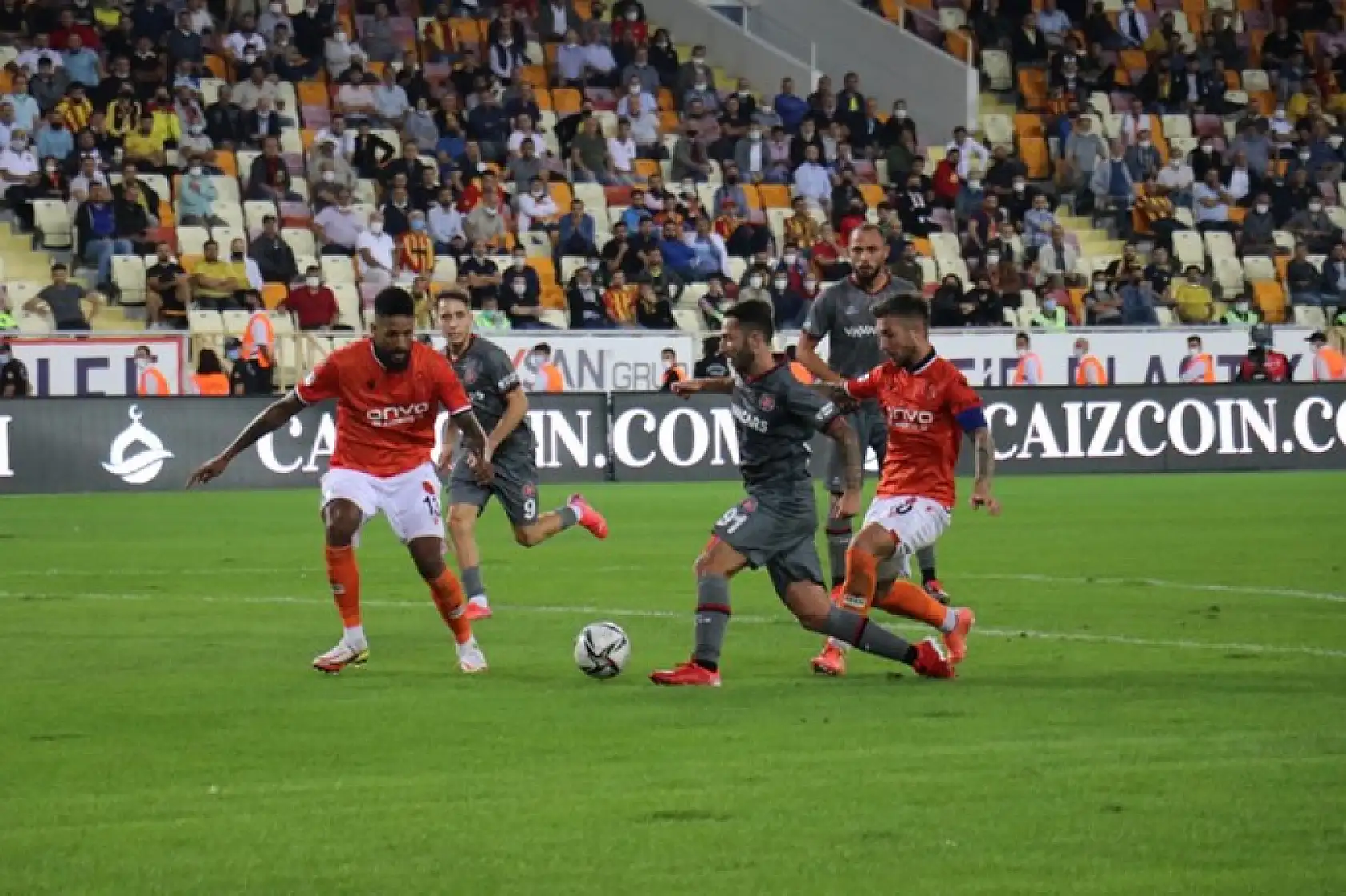 Fatih Karagümrük maçından Kareler