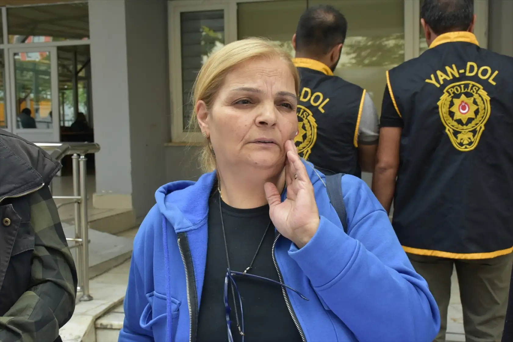 Polisler 1 Milyon Lirasını Kurtardı