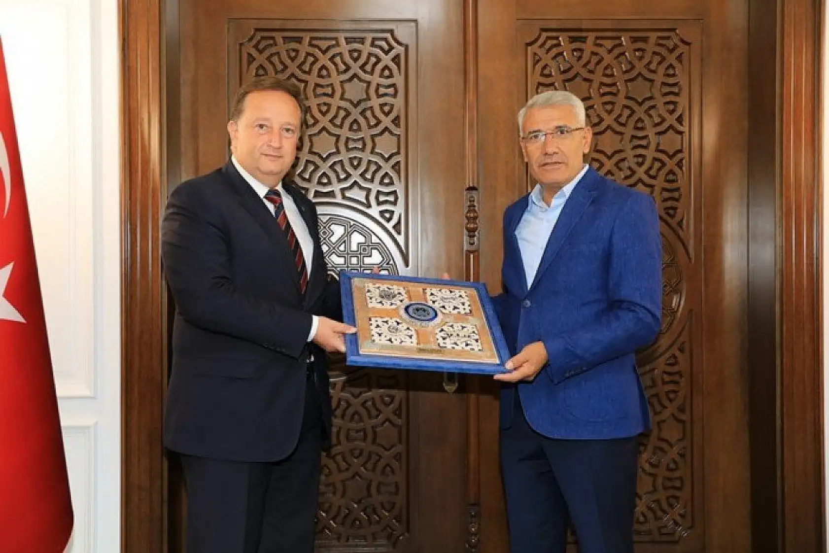 Başkan Güder, Balıkesir'den Gelen Misafirleri Tarihi Mekanlarda Ağırladı