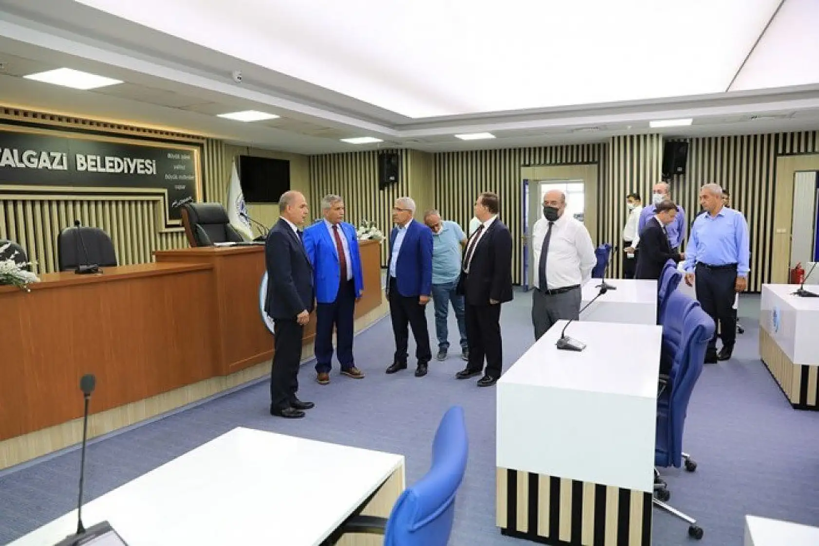 Başkan Güder, Balıkesir'den Gelen Misafirleri Tarihi Mekanlarda Ağırladı