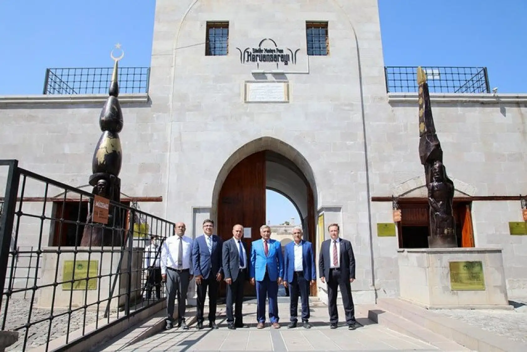 Başkan Güder, Balıkesir'den Gelen Misafirleri Tarihi Mekanlarda Ağırladı