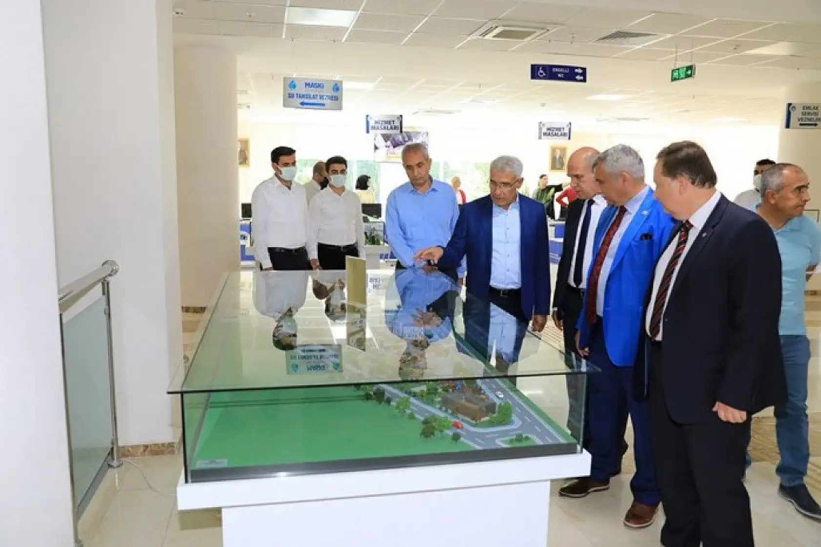 Başkan Güder, Balıkesir'den Gelen Misafirleri Tarihi Mekanlarda Ağırladı