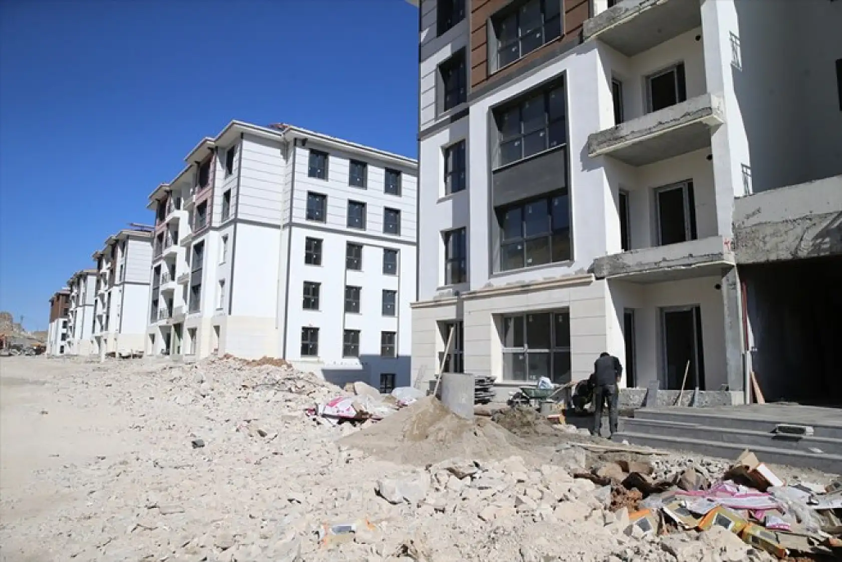 Battalgazi'de deprem konutları yükseliyor