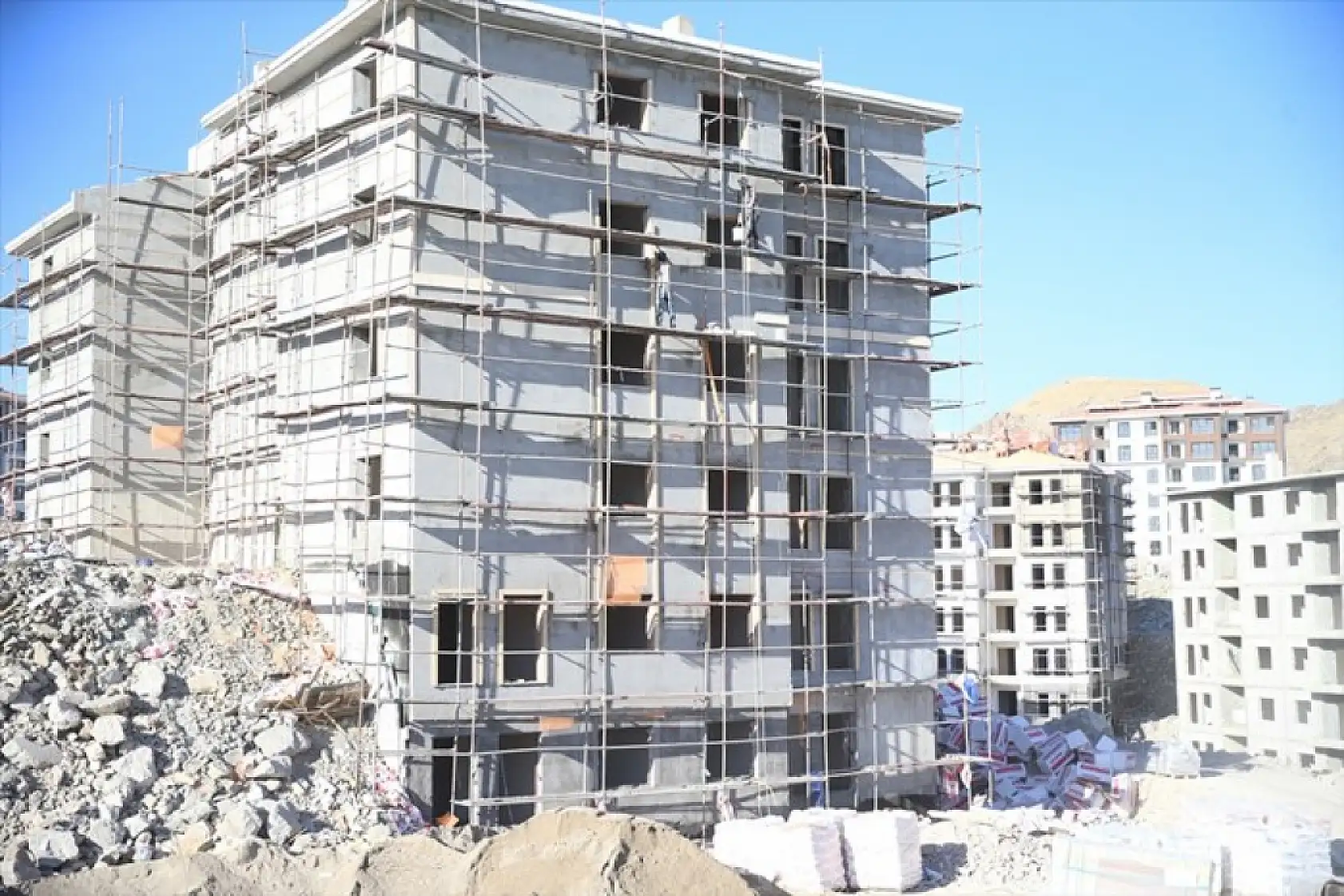 Battalgazi'de deprem konutları yükseliyor