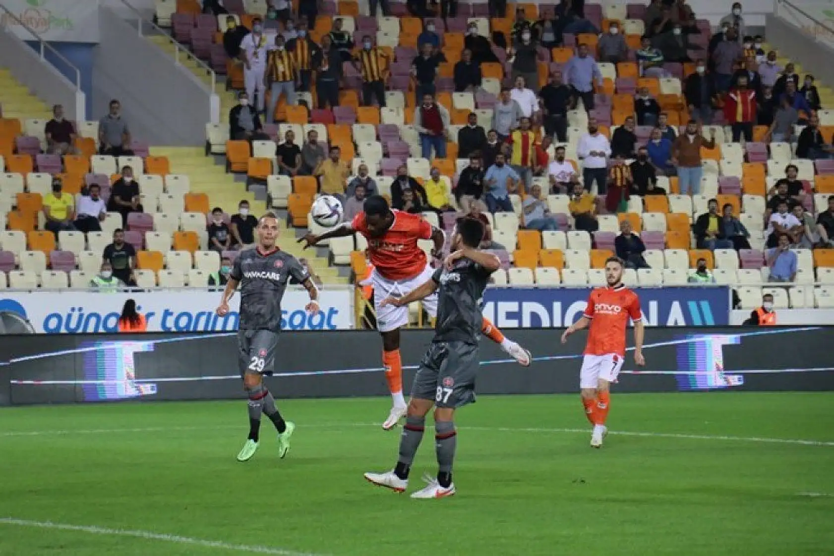 Fatih Karagümrük maçından Kareler