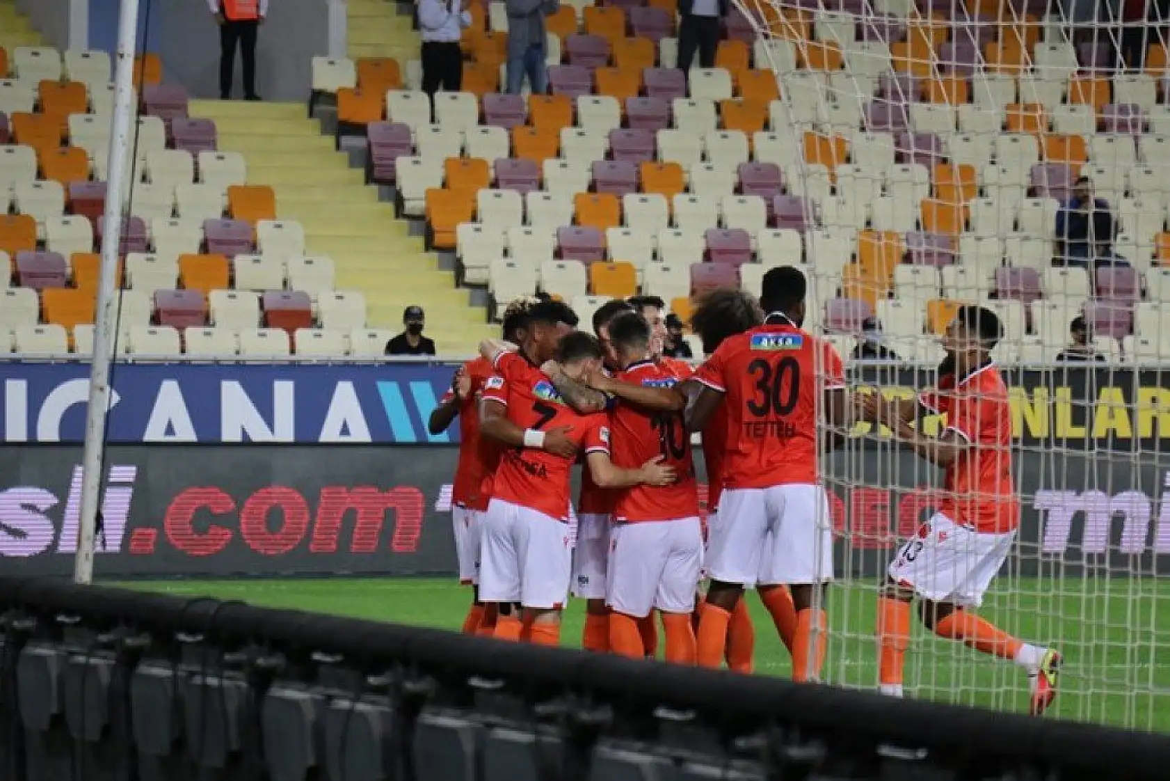 Fatih Karagümrük maçından Kareler