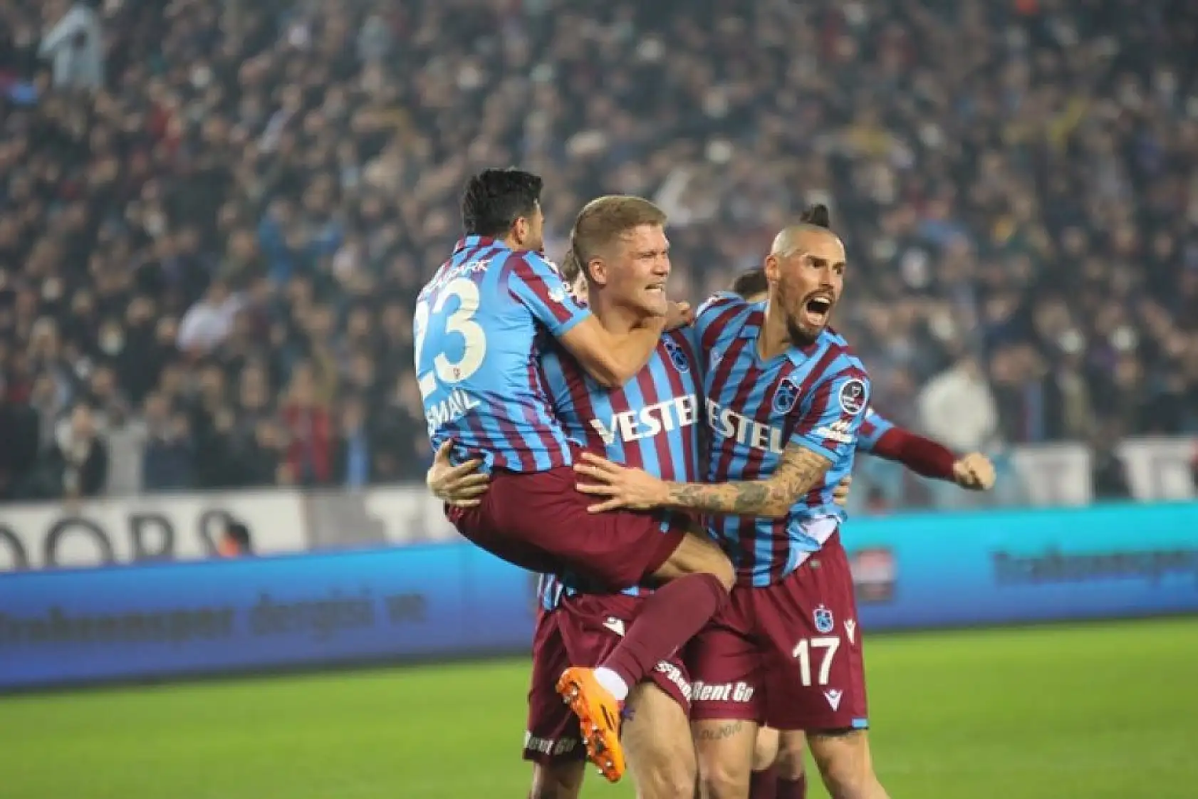 Trabzonspor Karşılaşmasından Kareler