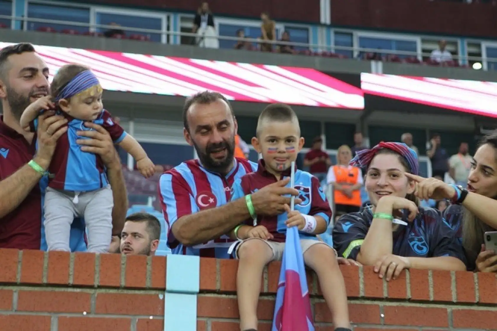 Trabzonspor Yeni Malatyaspor Karşılaşmasından Kareler