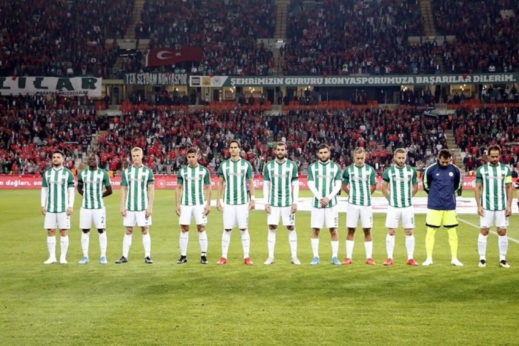 Konyaspor Karşılaşmasından Kareler