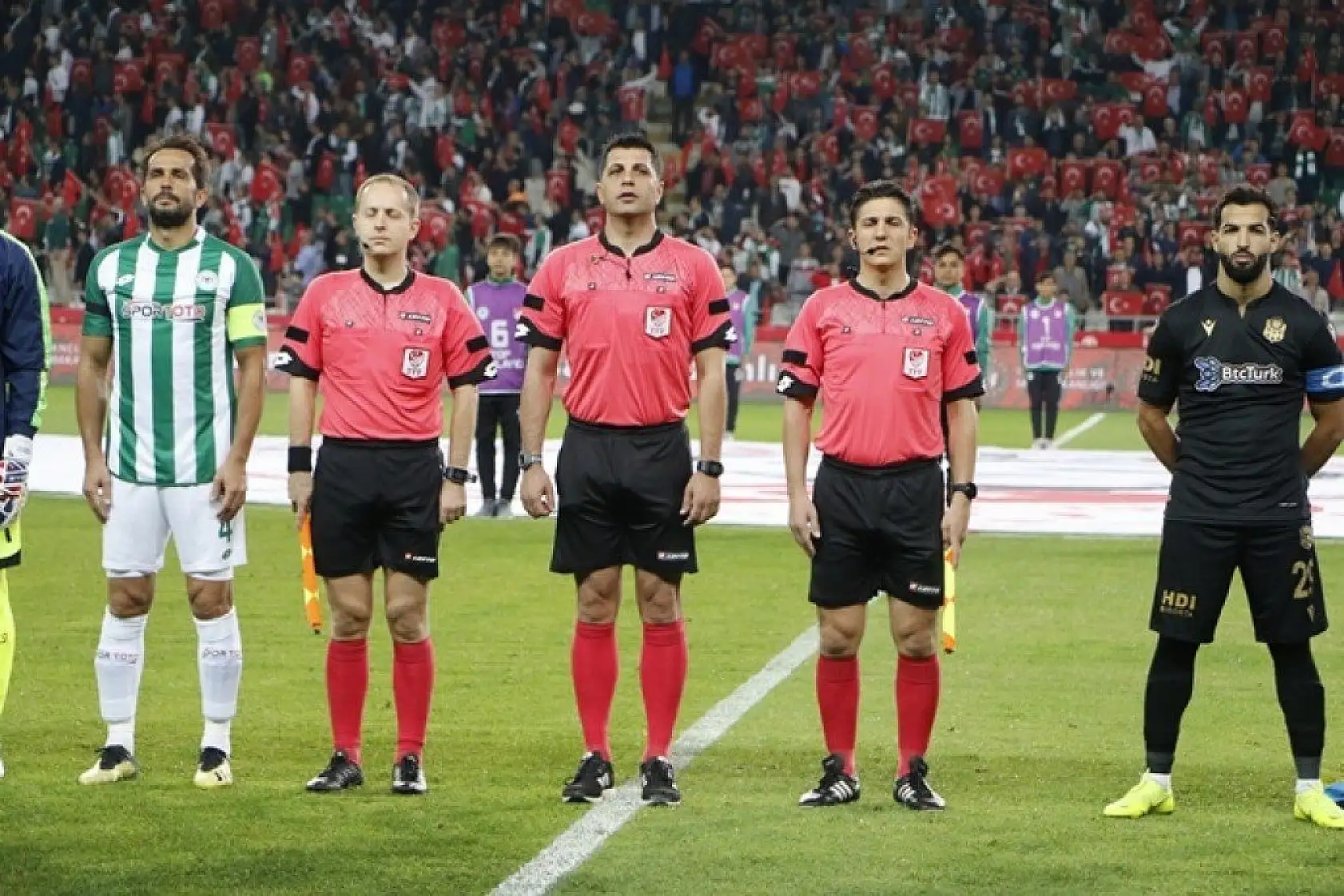 Konyaspor Karşılaşmasından Kareler