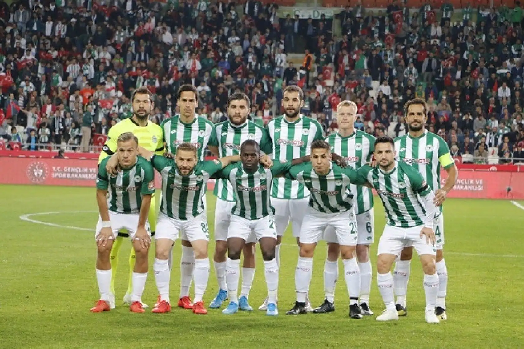 Konyaspor Karşılaşmasından Kareler