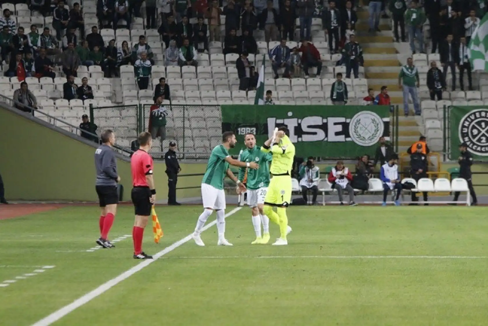 Konyaspor Karşılaşmasından Kareler