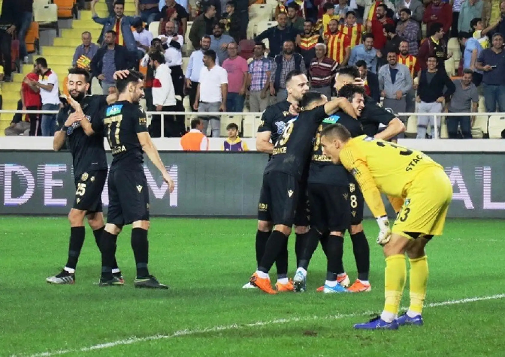 Denizlispor BtcTürk Yeni Malatyaspor Karşılaşmasından Kareler