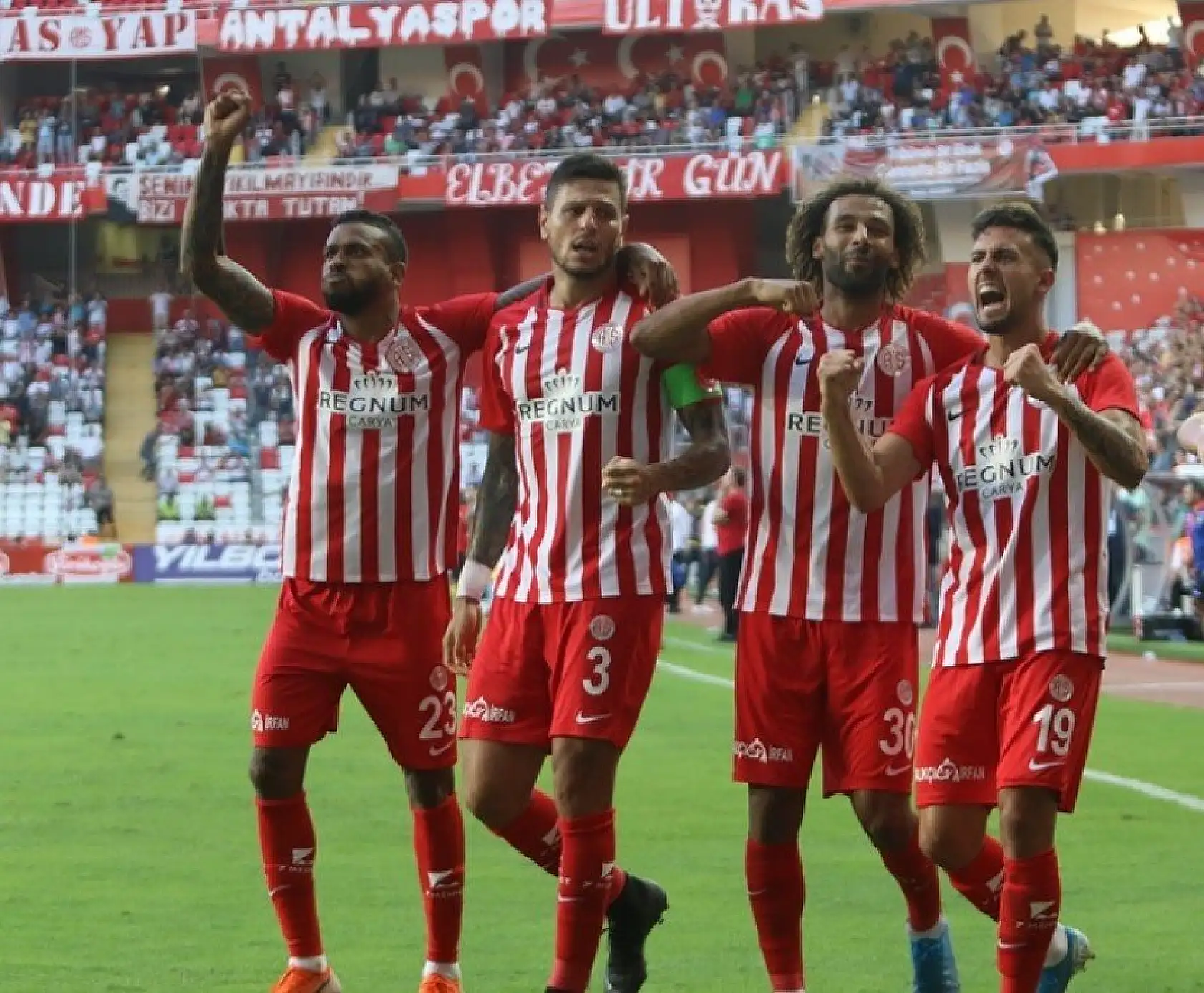Antalyaspor Yeni Malatyaspor Karşılaşmasından Kareler