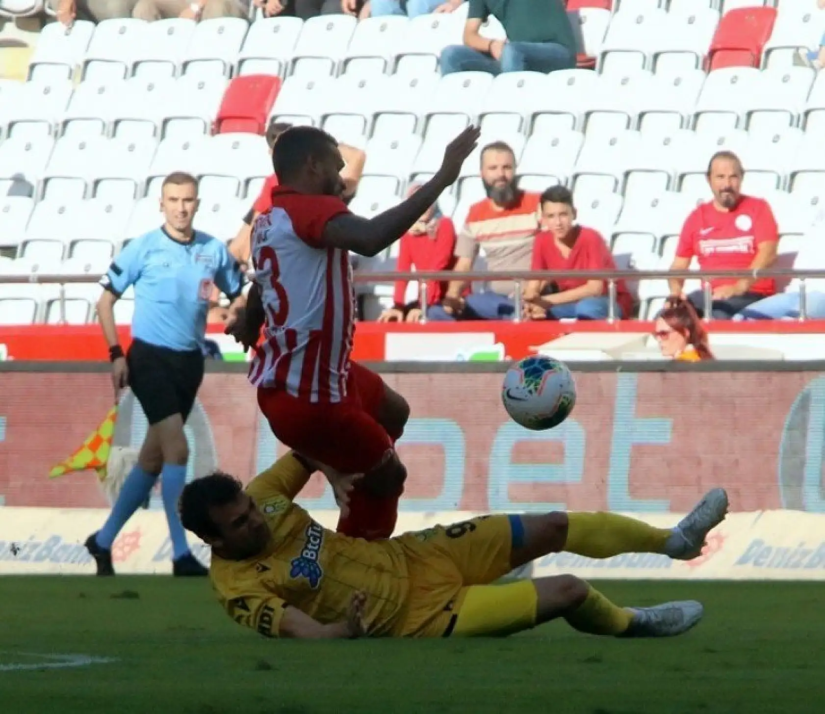 Antalyaspor Yeni Malatyaspor Karşılaşmasından Kareler