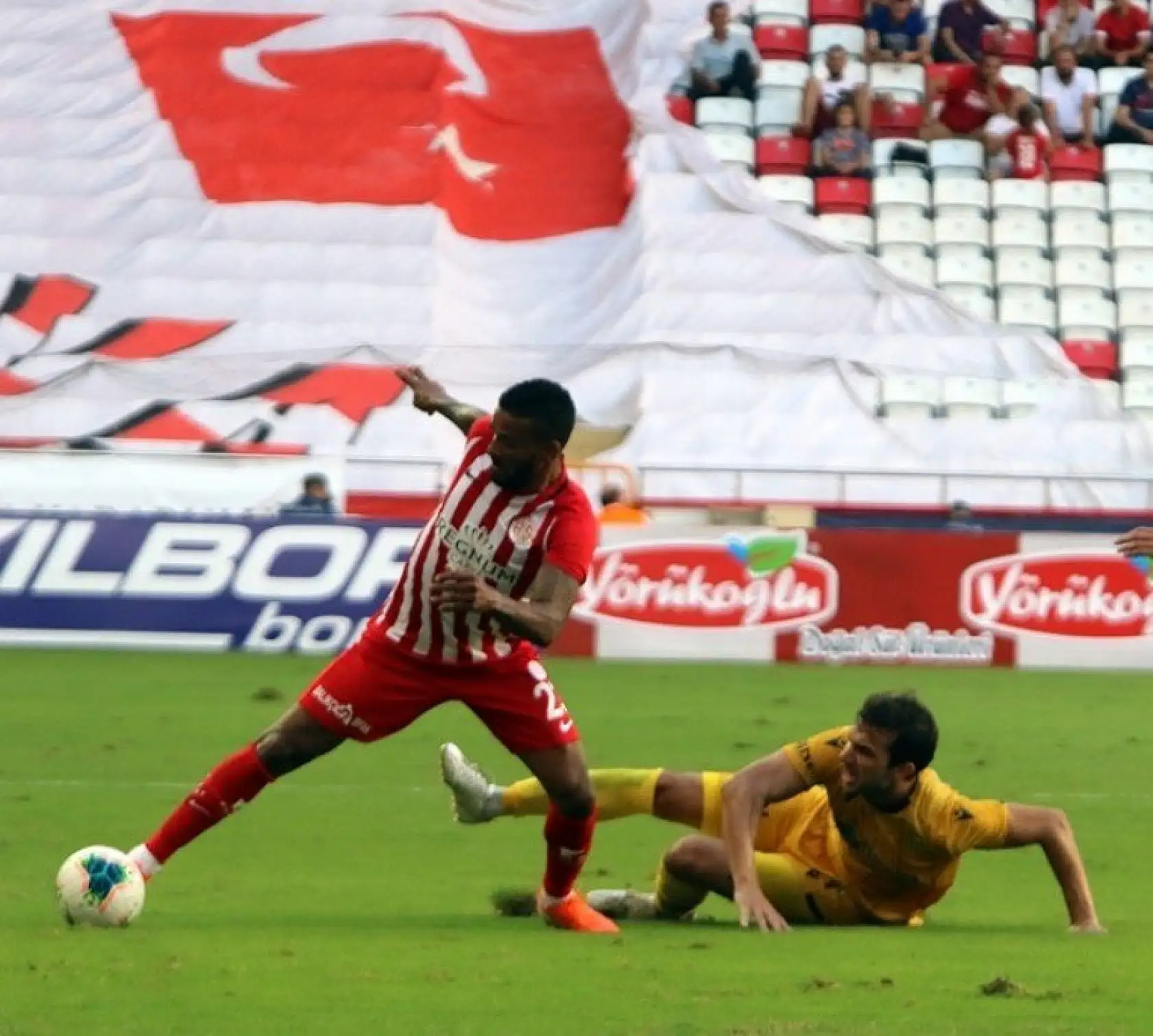 Antalyaspor Yeni Malatyaspor Karşılaşmasından Kareler