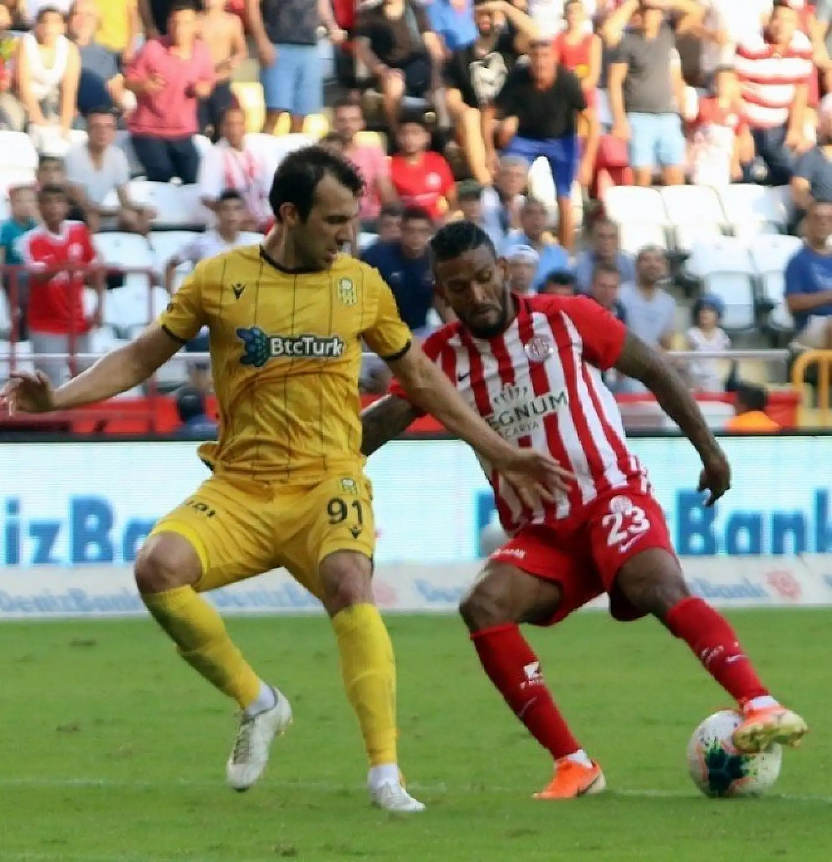 Antalyaspor Yeni Malatyaspor Karşılaşmasından Kareler