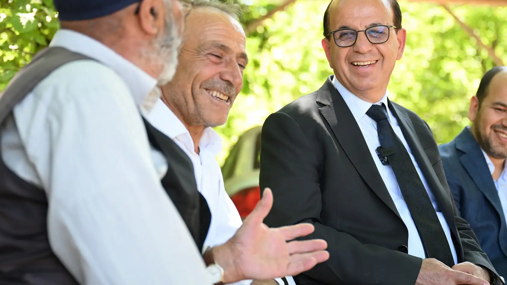 Başkan Geçit, 'Mahallelerimizi Daha Estetik Ve Güvenli Hale Getiriyoruz'