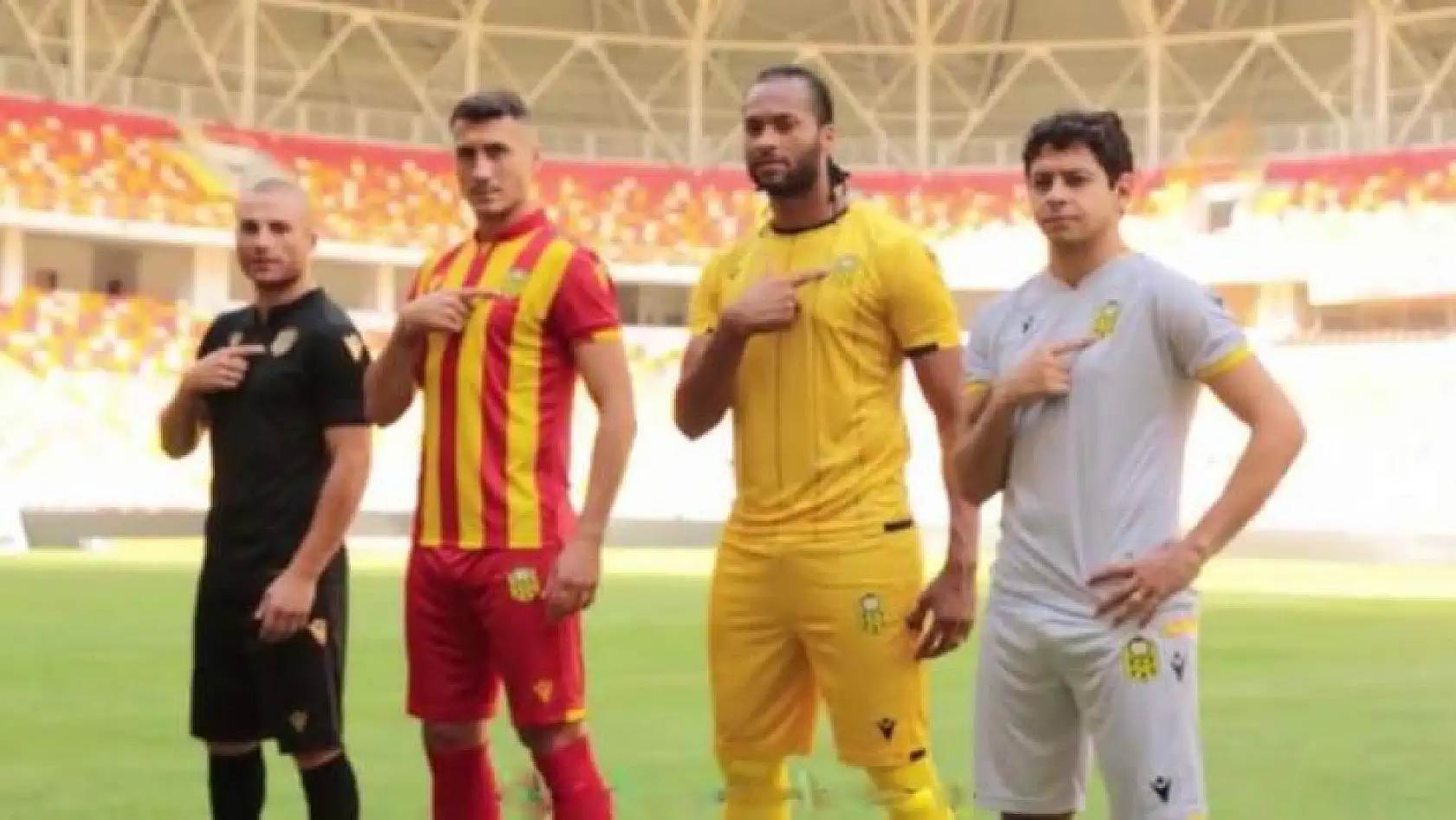 Yeni Malatyaspor'da kayısılı forma tanıtımı