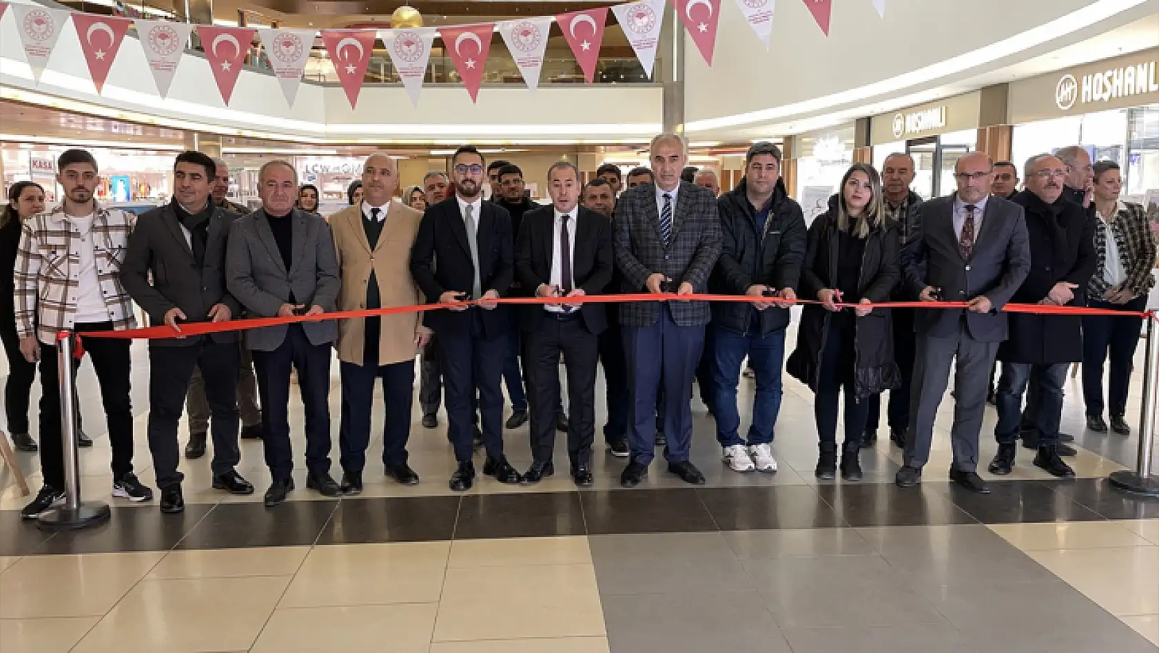 Malatya'da 13. Tarım Orman ve İnsan fotoğraf sergisi açıldı