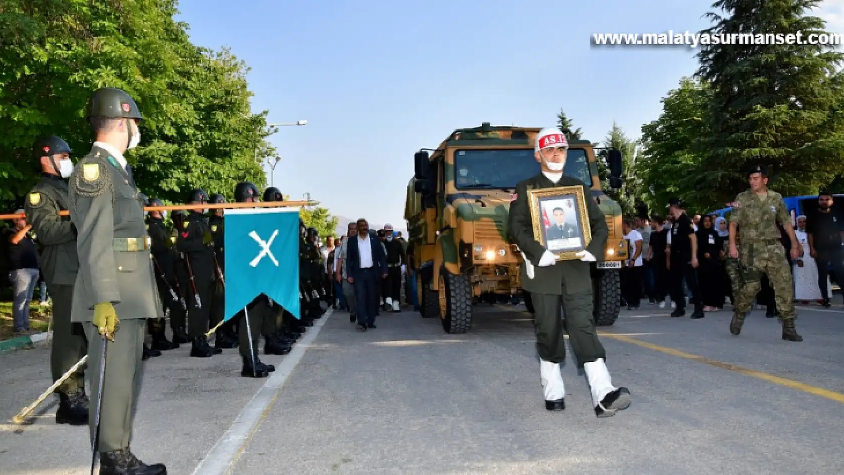 Malatyalı Şehit Halil Koç son yolculuğuna uğurlandı