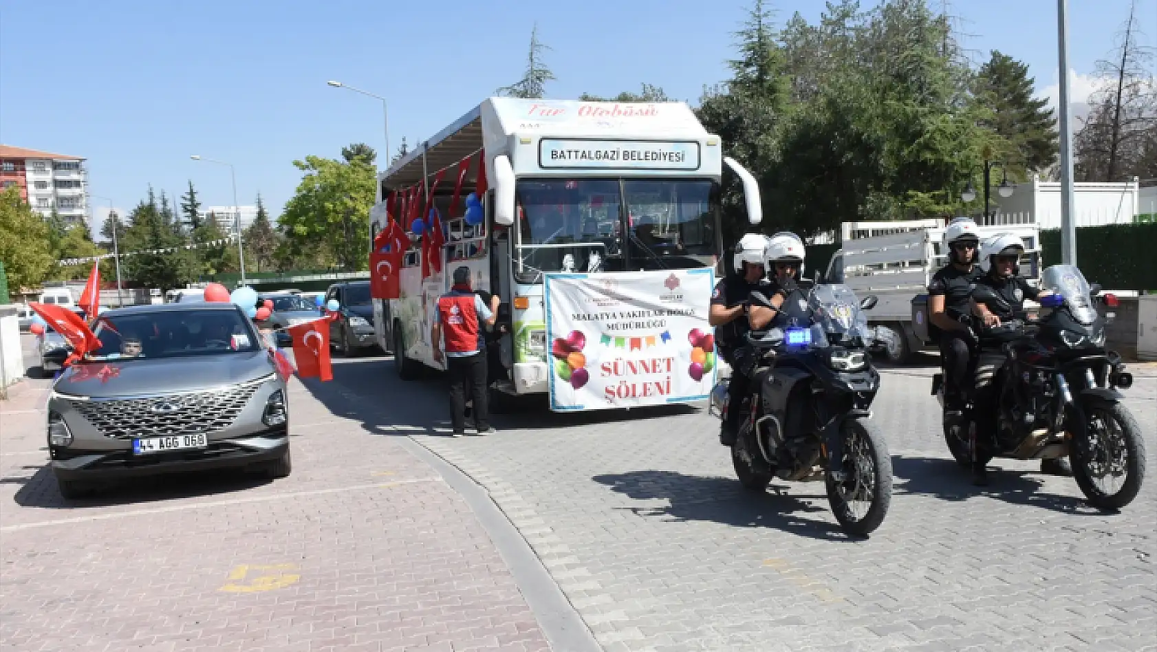 Vakıflar Bölge Müdürlüğünce 'Sünnet Şöleni' düzenlendi