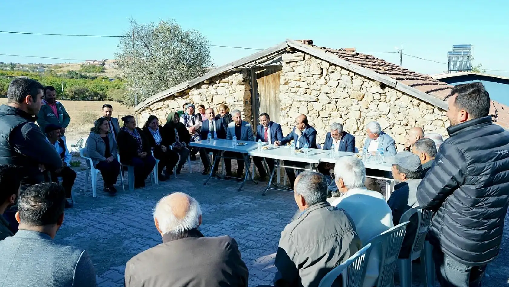 Başkan Geçit, İkizce Mahallesinde Talepleri Dinledi, Çözüm Yollarını Ele Aldı