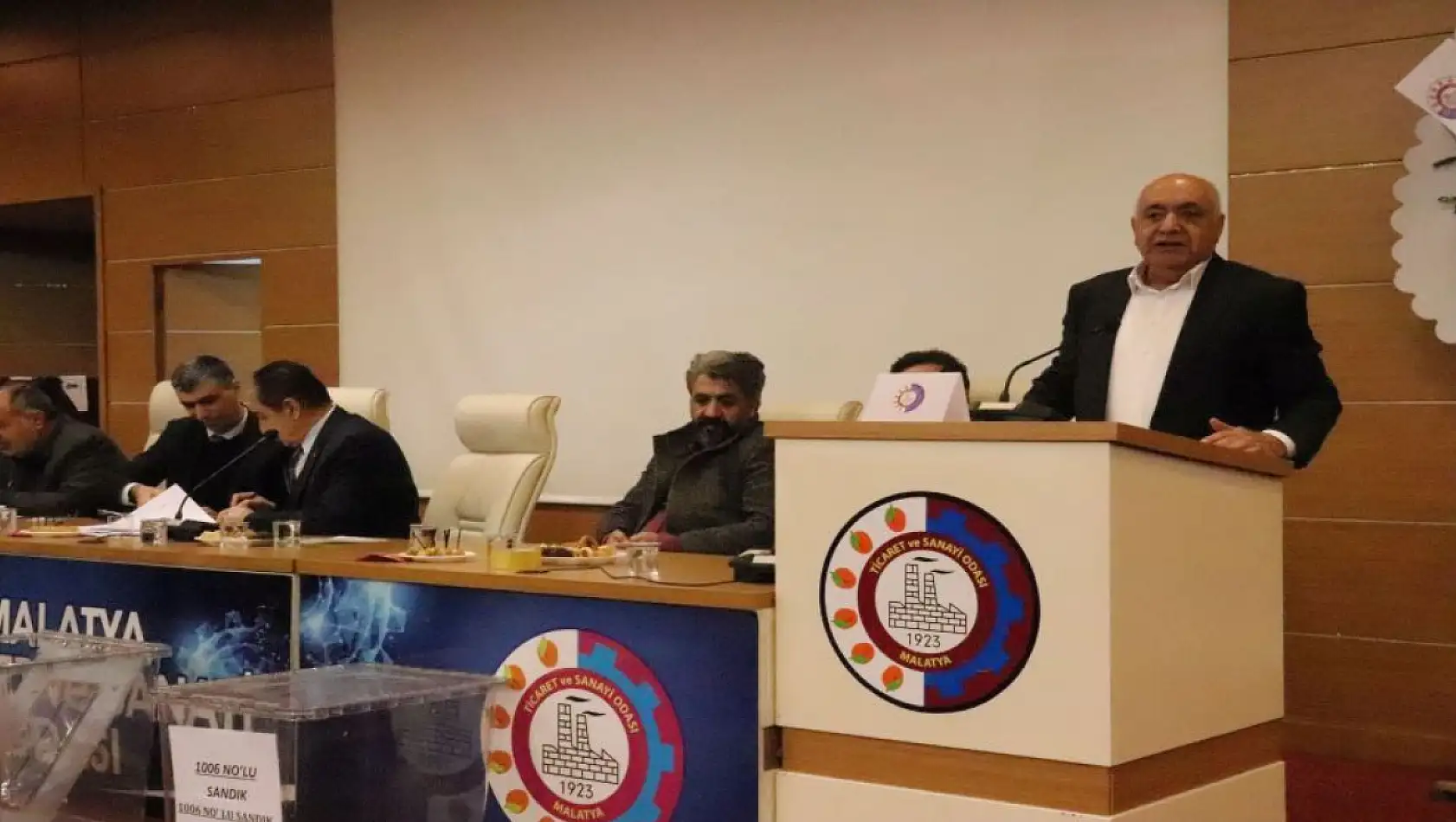 Malatya Fırıncılar Odası'nda Sandıktan Büyükelçi Çıktı