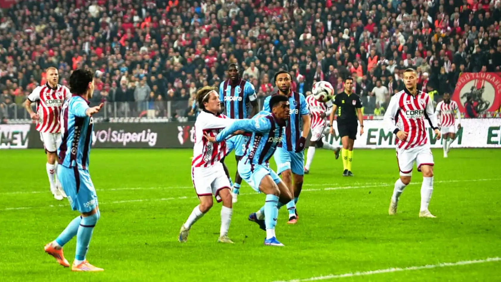 Trabzonspor'dan Samsunspor'a 3 Gollü Darbe