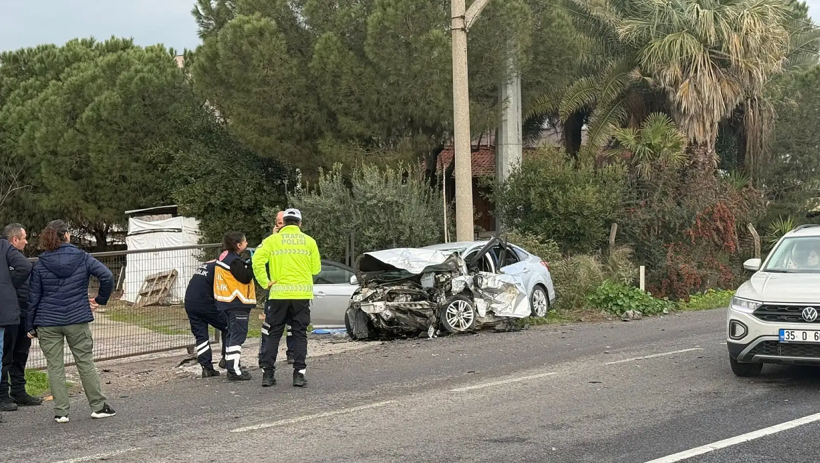 Zincirleme Trafik Kazası: 2 Ölü, 4 Yaralı