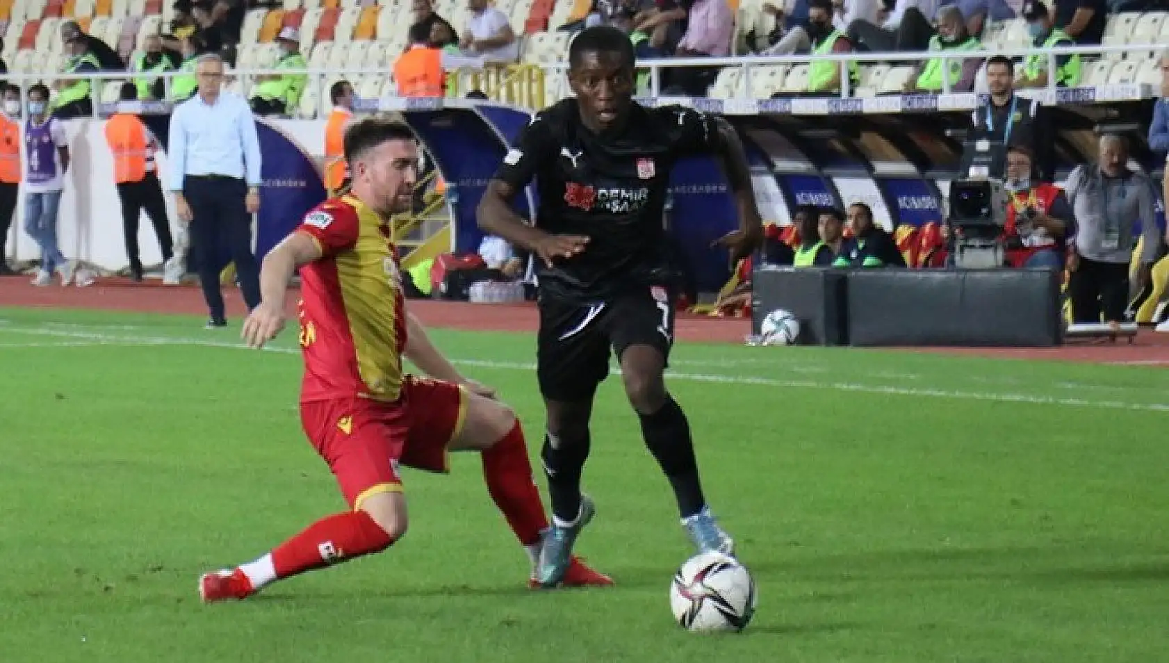 Demir Grup Sivasspor Karşılaşmasından Kareler