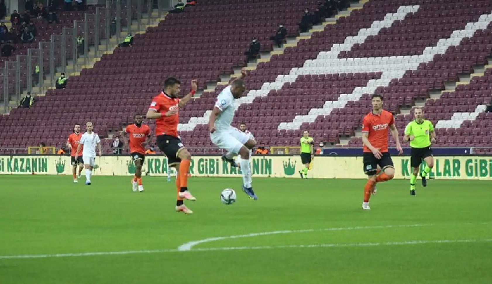 Atakaş Hatayspor Yeni Malatyaspor Karşılaşmasından Kareler