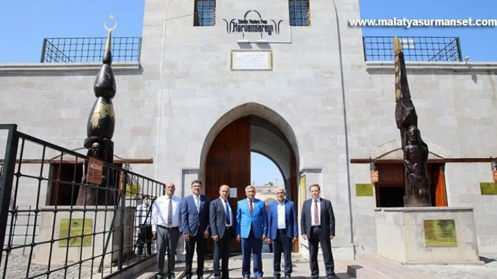 Başkan Güder, Balıkesir’den Gelen Misafirleri Tarihi Mekanlarda Ağırladı