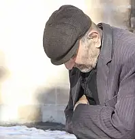 Bugün 'ki   Emekli Maaşı Ayın Ortasını Bile Göremiyor.