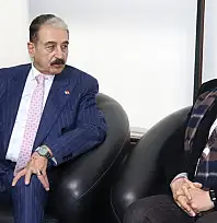 Keskin, 'Milletvekilleri 400 bin TL ile geçinemiyorsa, emekli 20 bin lira ile nasıl geçinecek?'